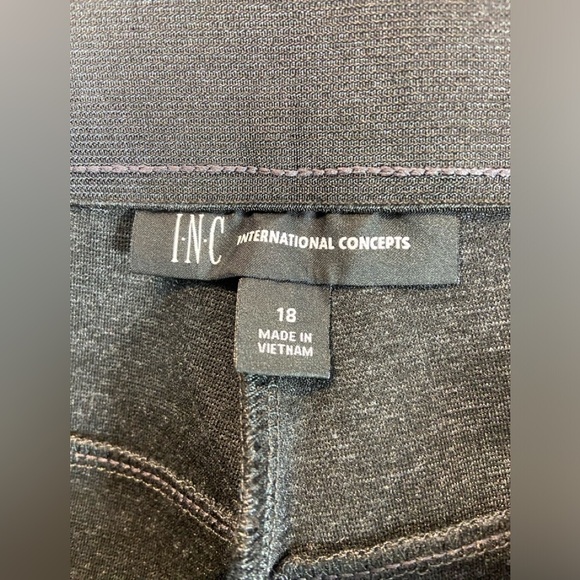 INC International concepts plus size leggings, size 18 - Picture 5 of 6